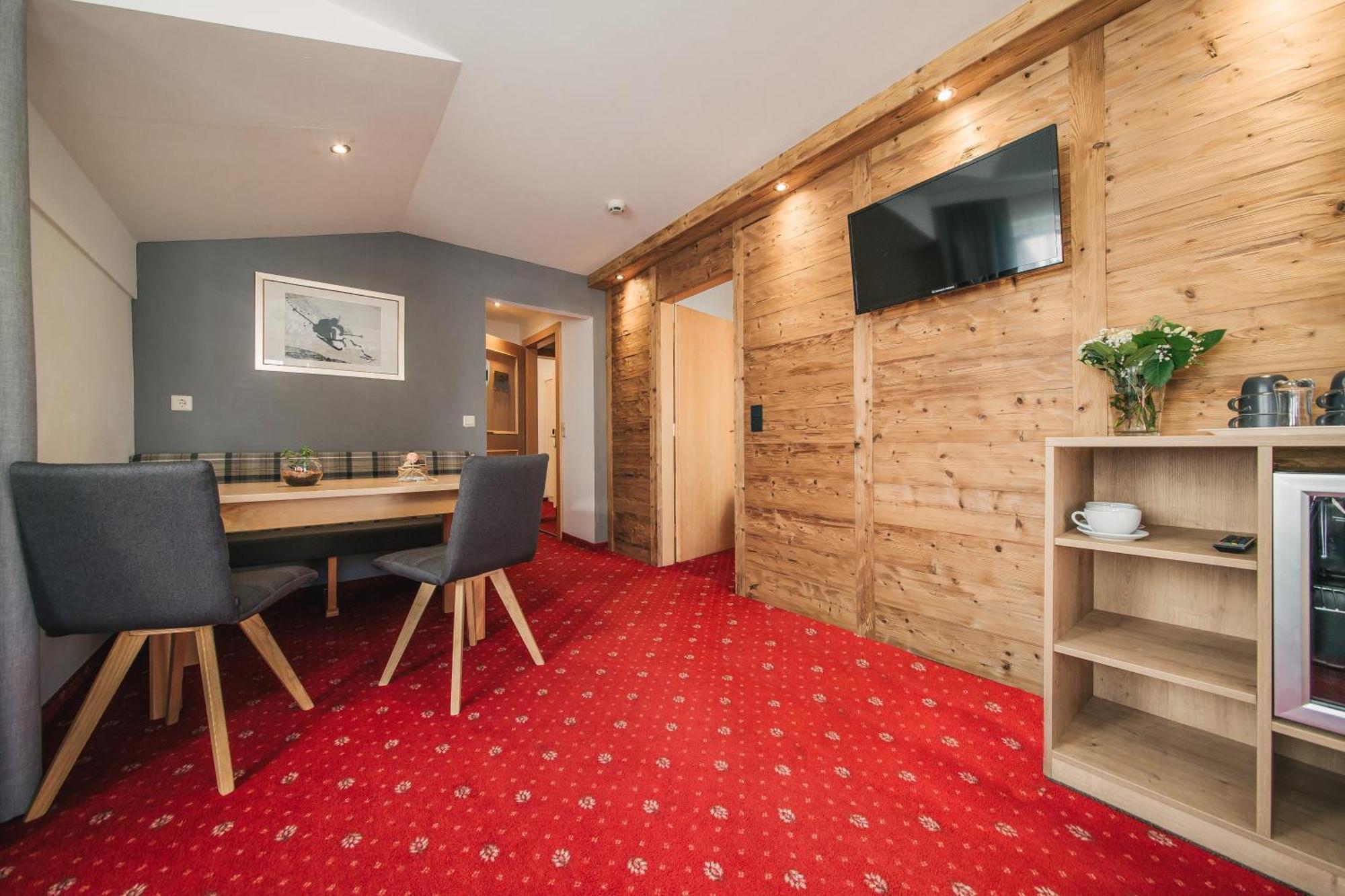 Arlen Lodge Hotel Inkl Premium Karte Im Sommer 圣安东阿尔贝格 外观 照片