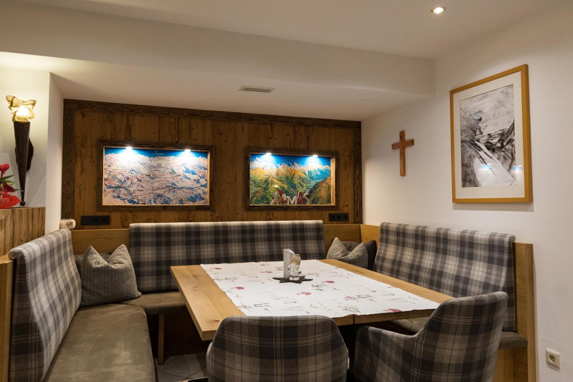 Arlen Lodge Hotel Inkl Premium Karte Im Sommer 圣安东阿尔贝格 外观 照片